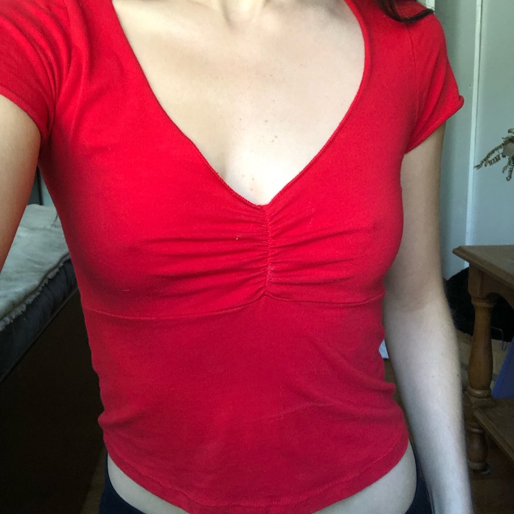 BRANDY MELVILLE RED TOP